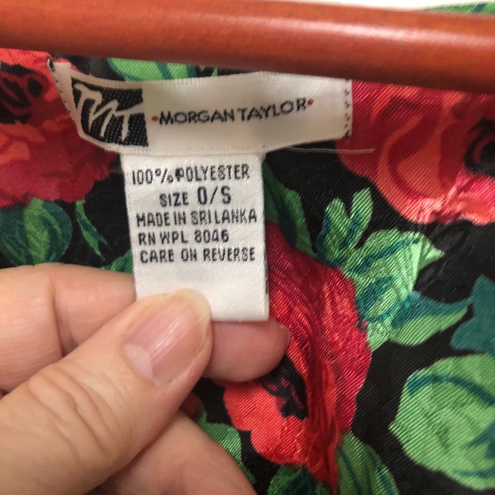 2 Piece Gown/Kimono Robe Set Small Roses - Picture 10 of 11